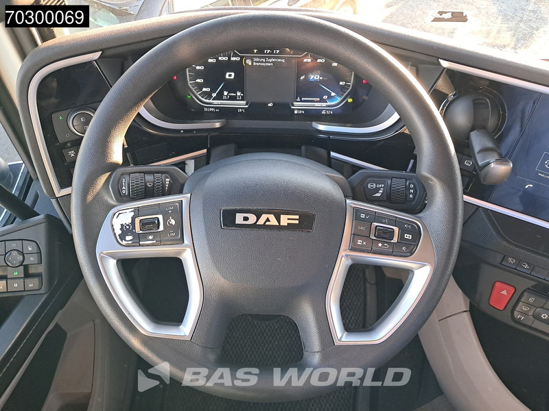 Cabeza tractora DAF XG 4X2 Retarder 2xTanks ACC LED Standklima Euro 6: foto 19 Cabeza tractora DAF XG 4X2 Retarder 2xTanks ACC LED Standklima Euro 6: foto 19