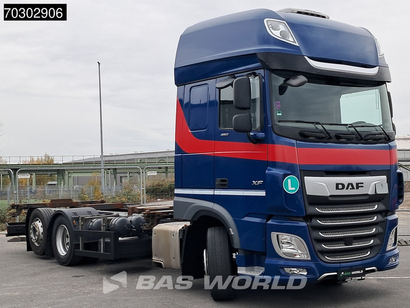 DAF XF 480 6X2 BDF Retarder SSC Lift+Steering Axle Automatic Euro 6 - Camión portacontenedore/ Intercambiable: foto 3 DAF XF 480 6X2 BDF Retarder SSC Lift+Steering Axle Automatic Euro 6 - Camión portacontenedore/ Intercambiable: foto 3