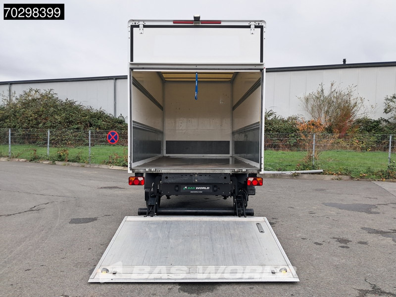 MAN TGE 3.140 Ladebordwand Automatik 140PS Koffer Kamera Tempomat Klima Euro6 A/C Cruise control - Furgoneta caja cerrada: foto 3 MAN TGE 3.140 Ladebordwand Automatik 140PS Koffer Kamera Tempomat Klima Euro6 A/C Cruise control - Furgoneta caja cerrada: foto 3