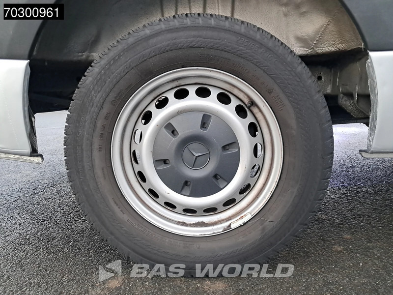 Furgoneta pequeña Mercedes-Benz Sprinter 315 CDI Automatik L2H2 150PS Klima Kamera Parkensensoren MBUX CarPlay Euro6 L2 A/C: foto 10