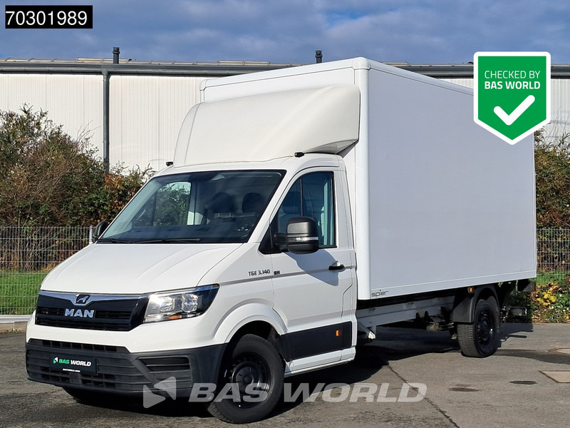 Volkswagen Crafter 140pk Ladebordwand Automatik 140PS Koffer Kamera Tempomat Klima Euro6 A/C Cruise control - Furgoneta caja cerrada: foto 1 Volkswagen Crafter 140pk Ladebordwand Automatik 140PS Koffer Kamera Tempomat Klima Euro6 A/C Cruise control - Furgoneta caja cerrada: foto 1