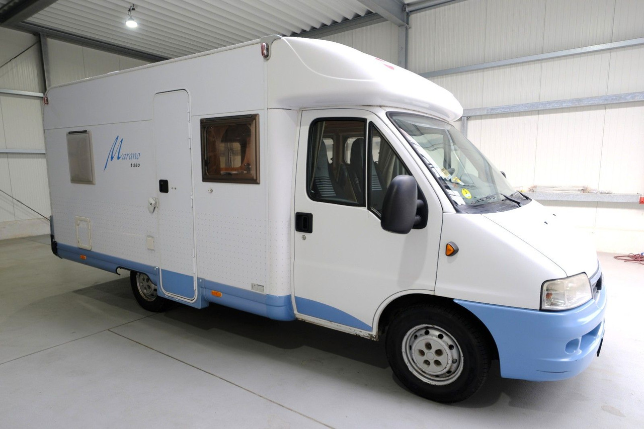 Bürstner Marano T 580/Festbett/Klimaanlage/sep.Dusche - Autocaravana perfilada: foto 1 Bürstner Marano T 580/Festbett/Klimaanlage/sep.Dusche - Autocaravana perfilada: foto 1