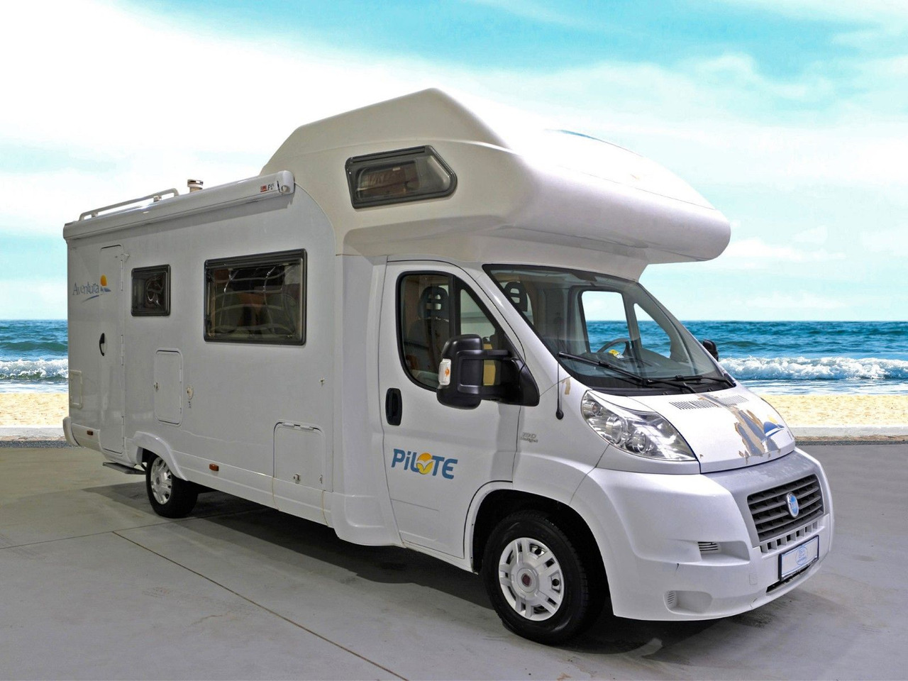 Pilote Aventura A 710/Etagenbetten/Klima/Markise/Finanz - Autocaravana capuchina: foto 1 Pilote Aventura A 710/Etagenbetten/Klima/Markise/Finanz - Autocaravana capuchina: foto 1