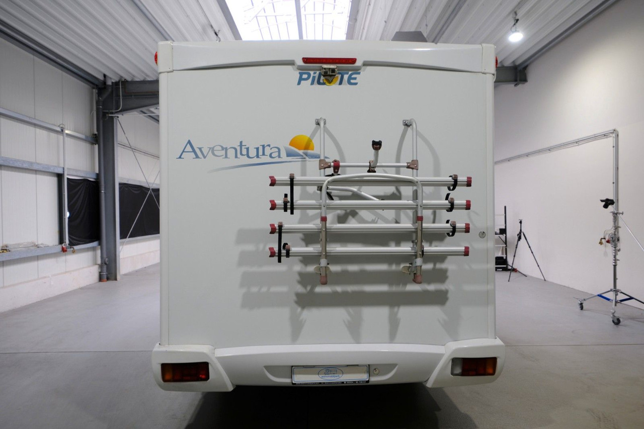 Pilote Aventura A 710/Etagenbetten/Klima/Markise/Finanz - Autocaravana capuchina: foto 3 Pilote Aventura A 710/Etagenbetten/Klima/Markise/Finanz - Autocaravana capuchina: foto 3