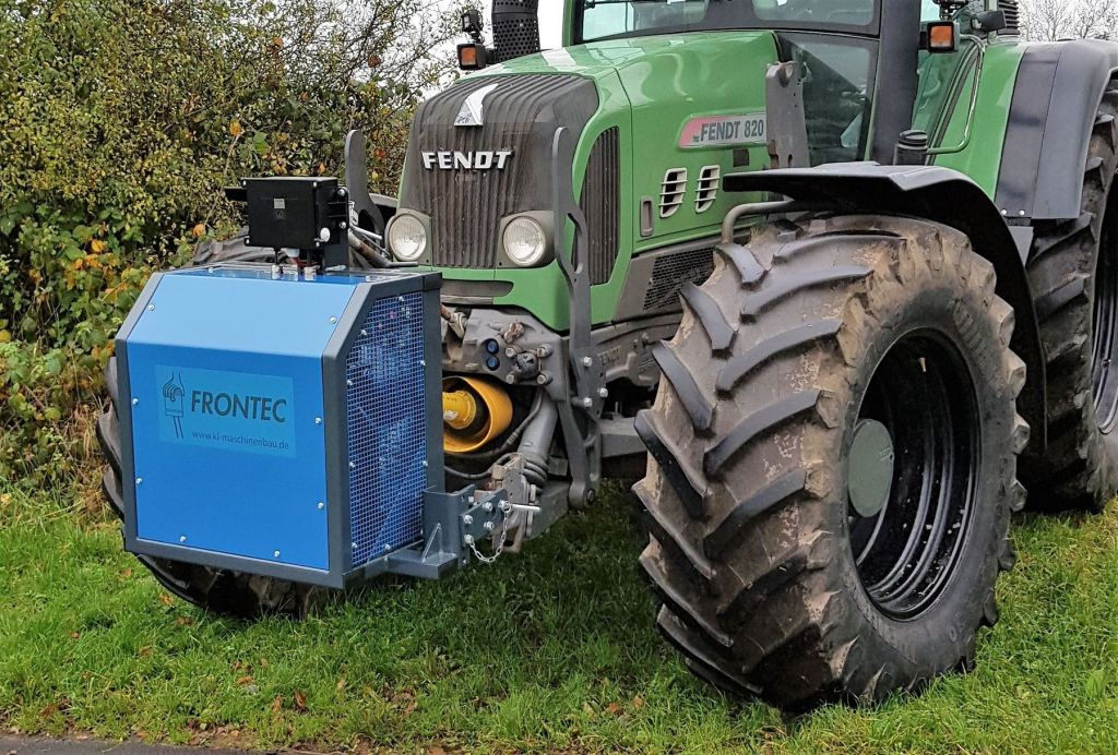 Frontec 100 ab 110 KW (20849) - Cargador frontal para tractor: foto 1 Frontec 100 ab 110 KW (20849) - Cargador frontal para tractor: foto 1