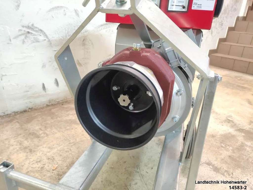 Gärtner 20 kVA oder 42 kVA Zapfwellenaggregat (14583) - Generador industriale: foto 3 Gärtner 20 kVA oder 42 kVA Zapfwellenaggregat (14583) - Generador industriale: foto 3