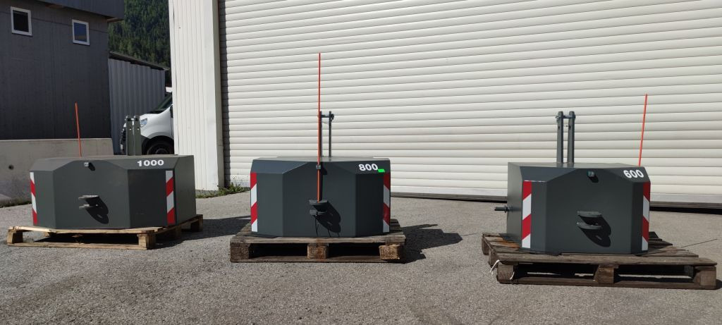 Stekro Frontgewicht 600/800/1000kg (16003) - Contrapeso para Tractor: foto 1 Stekro Frontgewicht 600/800/1000kg (16003) - Contrapeso para Tractor: foto 1