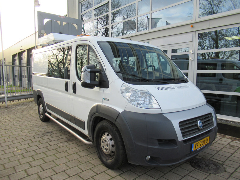 Fiat Ducato 35H 3.0 100KW Benzine + CNG MH1 DOKA Dubbelcabine - Furgón, Furgoneta combi: foto 4 Fiat Ducato 35H 3.0 100KW Benzine + CNG MH1 DOKA Dubbelcabine - Furgón, Furgoneta combi: foto 4