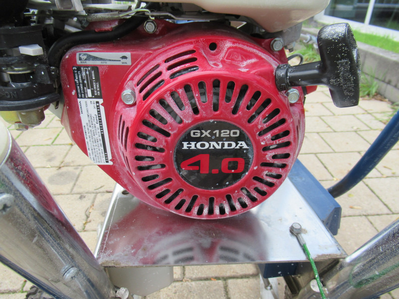 GMAX GRACO 3400 HONDA Verfspuit Lijnentrek / spuit apparaat Airless Sprayer - Compresor de aire: foto 4 GMAX GRACO 3400 HONDA Verfspuit Lijnentrek / spuit apparaat Airless Sprayer - Compresor de aire: foto 4