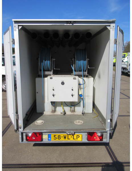 Hapert EA R Gesloten aanhanger met deuren - Remolque caja cerrada: foto 4 Hapert EA R Gesloten aanhanger met deuren - Remolque caja cerrada: foto 4