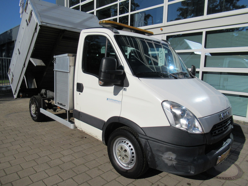 Iveco Daily 35S17 3.0 HPI Diesel EEV Kipper - Furgoneta basculante: foto 2 Iveco Daily 35S17 3.0 HPI Diesel EEV Kipper - Furgoneta basculante: foto 2