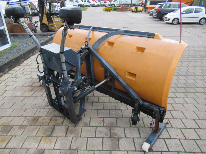 NIDO SNK 240-R EPZ 24V 270CM Schneepflug Snow Plow Sneeuwploeg - Máquina quitanieve: foto 4 NIDO SNK 240-R EPZ 24V 270CM Schneepflug Snow Plow Sneeuwploeg - Máquina quitanieve: foto 4