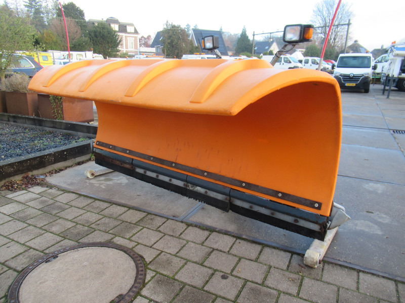 NIDO SNK 27 EPZ 240 270 CM, 24V HYDRO Schneepflug Snowplow Sneeuwploeg - Máquina quitanieve: foto 3 NIDO SNK 27 EPZ 240 270 CM, 24V HYDRO Schneepflug Snowplow Sneeuwploeg - Máquina quitanieve: foto 3