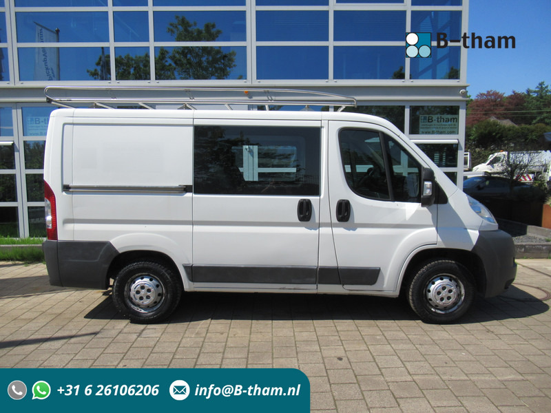 Peugeot Boxer 30 2.2HDi DOKA Dubbelcabine AIRCO - Furgoneta caja cerrada, Furgoneta combi: foto 1 Peugeot Boxer 30 2.2HDi DOKA Dubbelcabine AIRCO - Furgoneta caja cerrada, Furgoneta combi: foto 1