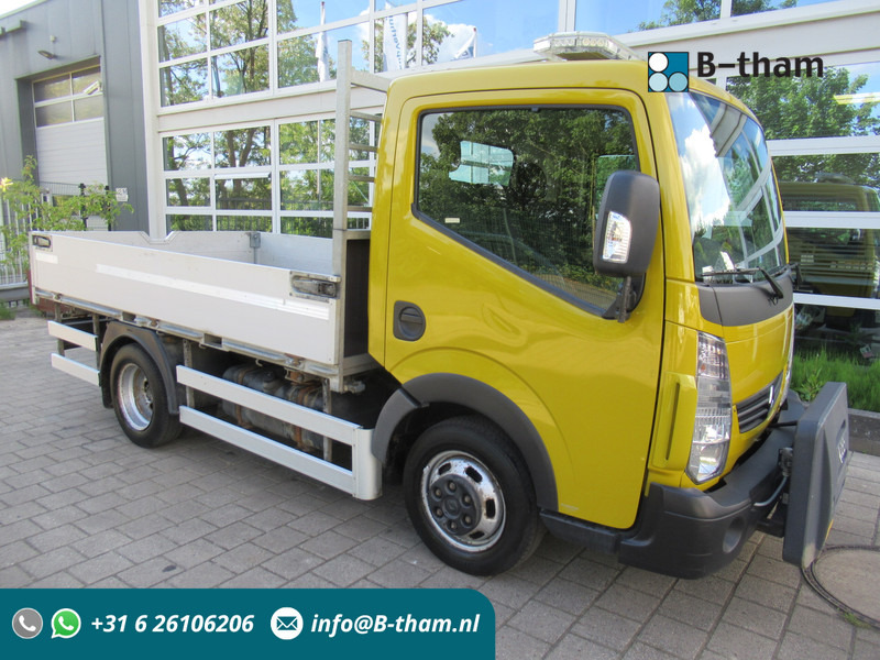 Renault Maxity 2.5DCi 107KW Airco Open laadbak Twist Lock - Furgoneta caja abierta: foto 1 Renault Maxity 2.5DCi 107KW Airco Open laadbak Twist Lock - Furgoneta caja abierta: foto 1