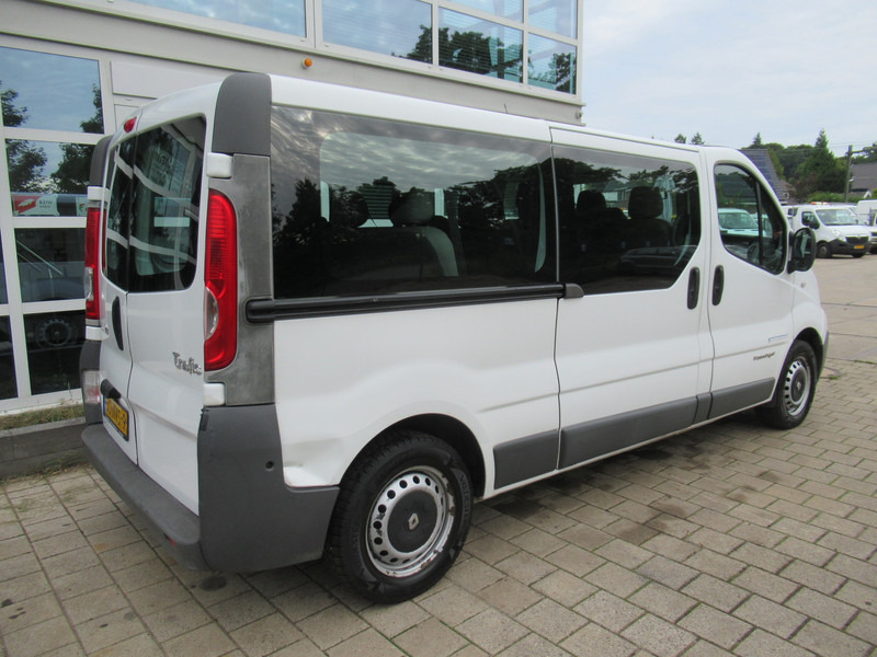Renault Trafic 2.0 DCi 115 Lang 9-persoons Personenbus Passenger - Minibús, Furgoneta de pasajeros: foto 5 Renault Trafic 2.0 DCi 115 Lang 9-persoons Personenbus Passenger - Minibús, Furgoneta de pasajeros: foto 5