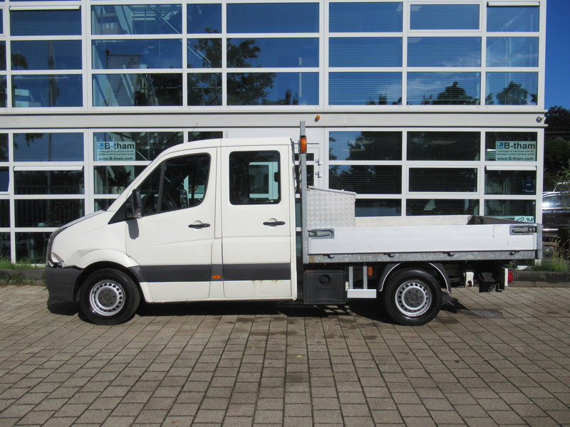 Volkswagen Crafter 35 2.5TDI 80 KW DOKA Dubbelcabine Kipper - Furgoneta basculante, Furgoneta combi: foto 4 Volkswagen Crafter 35 2.5TDI 80 KW DOKA Dubbelcabine Kipper - Furgoneta basculante, Furgoneta combi: foto 4