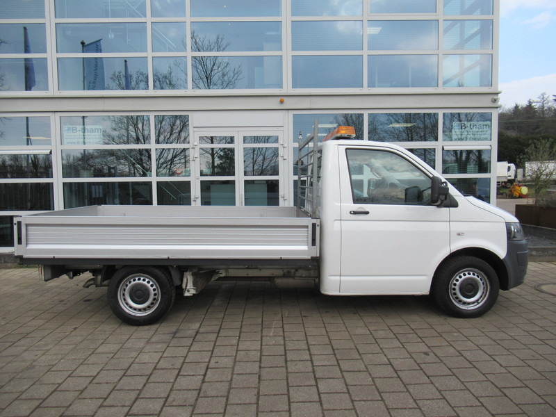 Volkswagen Transporter T5 2.0 TDI 62KW L2H1 Pick-Up Open laadbak - Furgoneta caja abierta: foto 3 Volkswagen Transporter T5 2.0 TDI 62KW L2H1 Pick-Up Open laadbak - Furgoneta caja abierta: foto 3