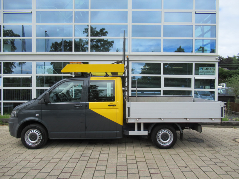 Volkswagen Transporter T5 2.0 TDI 75KW L2H1 DOKA dubbelcabine Kipper Actiebord - Furgoneta basculante, Furgoneta combi: foto 5 Volkswagen Transporter T5 2.0 TDI 75KW L2H1 DOKA dubbelcabine Kipper Actiebord - Furgoneta basculante, Furgoneta combi: foto 5