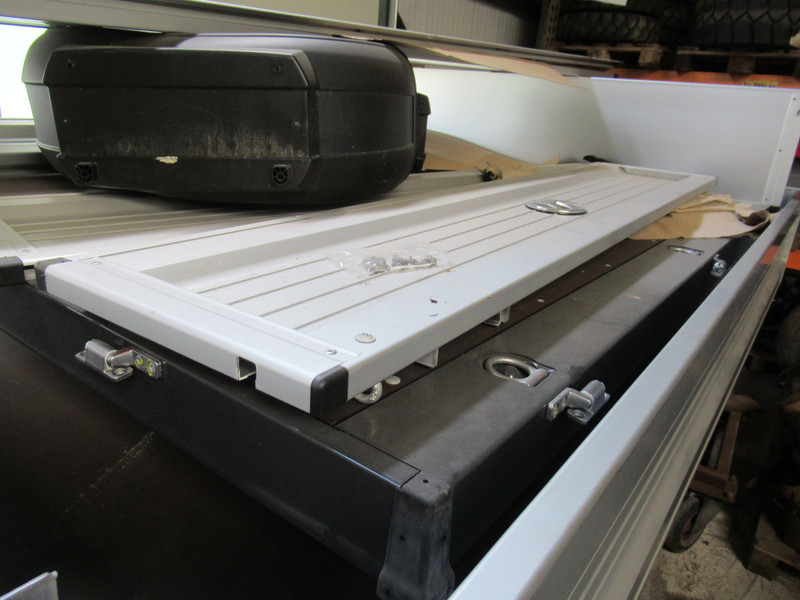 Volkswagen Transporter T5 - T6 Enkelcabine L2 - Furgoneta caja abierta: foto 2 Volkswagen Transporter T5 - T6 Enkelcabine L2 - Furgoneta caja abierta: foto 2