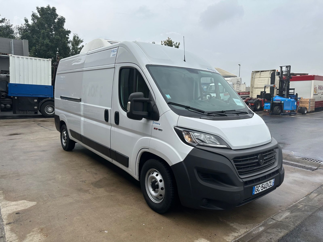 Fiat Ducato Isberg Pharma-Kühler -30°C/4°C/22°C - Furgoneta frigorifica: foto 3 Fiat Ducato Isberg Pharma-Kühler -30°C/4°C/22°C - Furgoneta frigorifica: foto 3