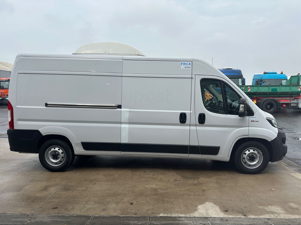 Fiat Ducato Isberg Pharma-Kühler -30°C/4°C/22°C - Furgoneta frigorifica: foto 4 Fiat Ducato Isberg Pharma-Kühler -30°C/4°C/22°C - Furgoneta frigorifica: foto 4