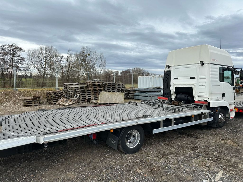 MAN TGL 8.250 XLX Fahrerhaus*VDI 2700* MAN TGL 8.250*4er Zug*XLX Kabine*VDI 2700* - Camión portavehículos: foto 5 MAN TGL 8.250 XLX Fahrerhaus*VDI 2700* MAN TGL 8.250*4er Zug*XLX Kabine*VDI 2700* - Camión portavehículos: foto 5