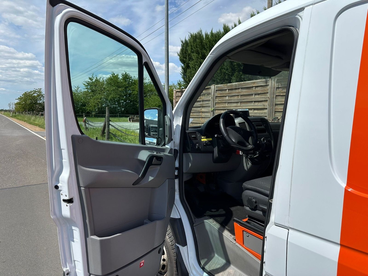 Camión con plataforma elevadora Mercedes-Benz Sprinter 515 CDI 4X4 13,2m Versailift ET-38-LFHD: foto 9