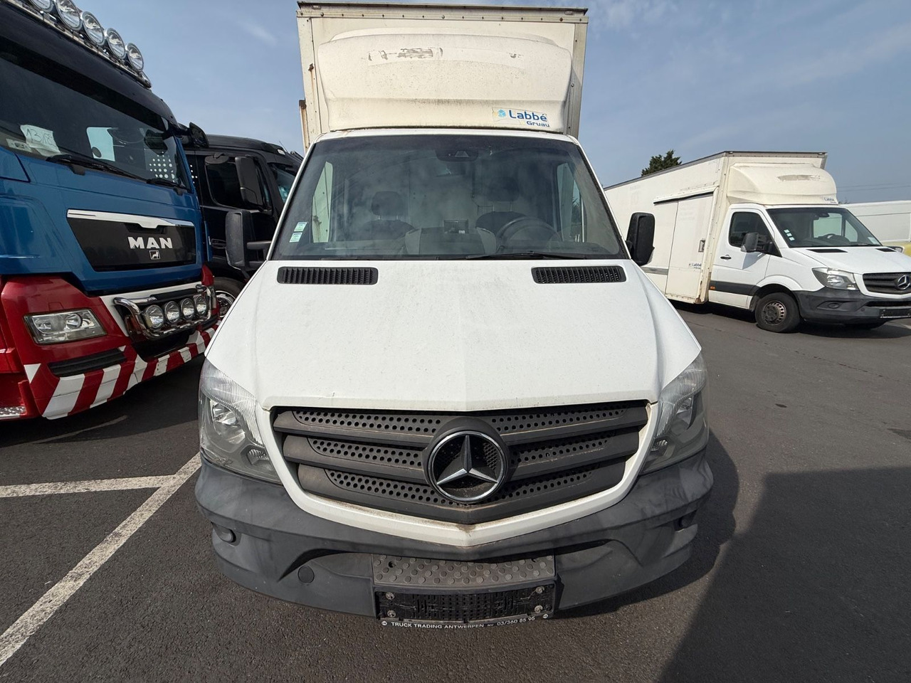 Mercedes-Benz Sprinter II 516 CDI Automatik/LBW/Koffer/Kamera - Furgoneta caja cerrada: foto 4 Mercedes-Benz Sprinter II 516 CDI Automatik/LBW/Koffer/Kamera - Furgoneta caja cerrada: foto 4