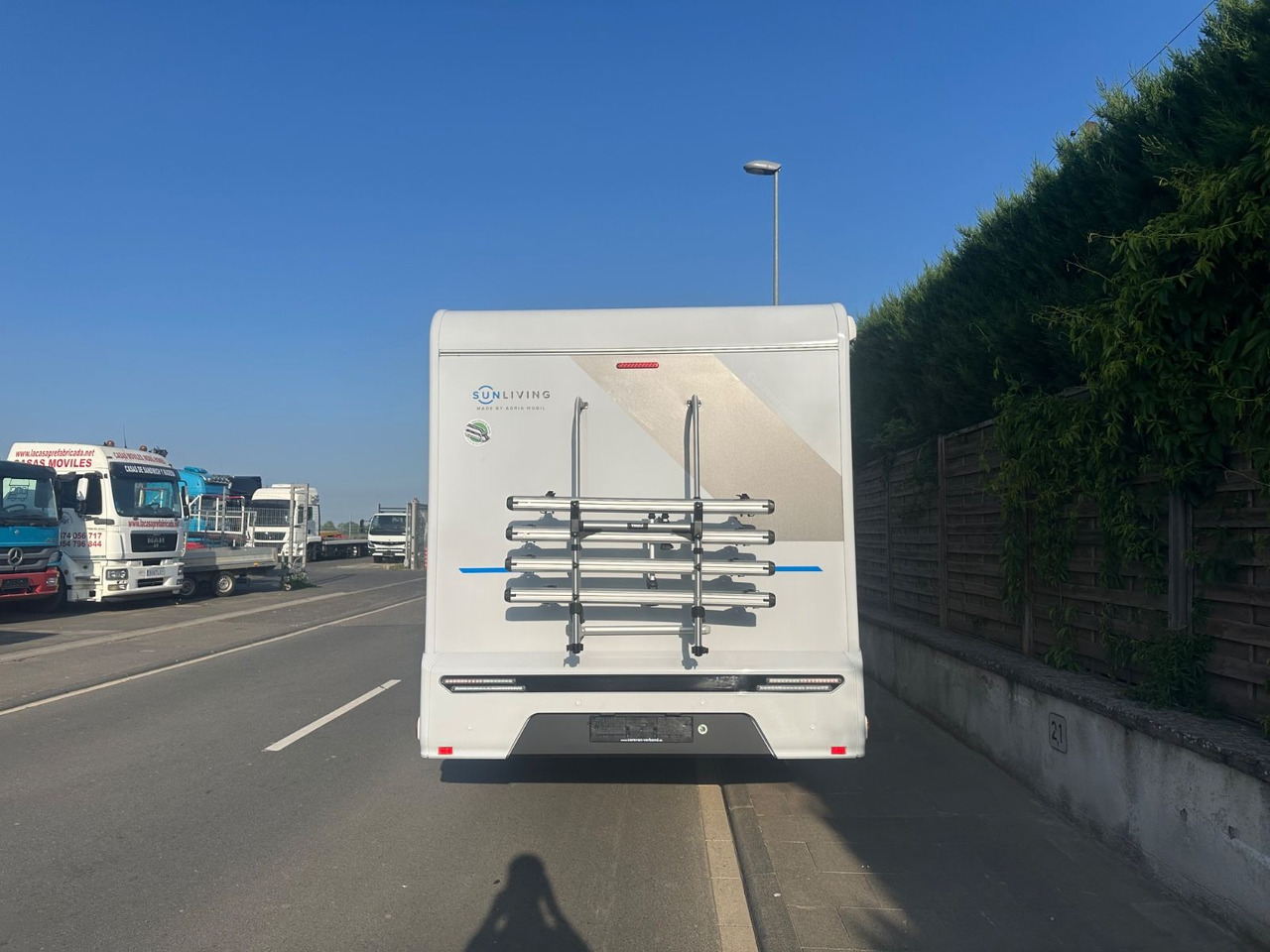 Sun Living S 75 SL XTRA Hubbett/Solar/Panorama/Markise - Autocaravana perfilada: foto 3 Sun Living S 75 SL XTRA Hubbett/Solar/Panorama/Markise - Autocaravana perfilada: foto 3