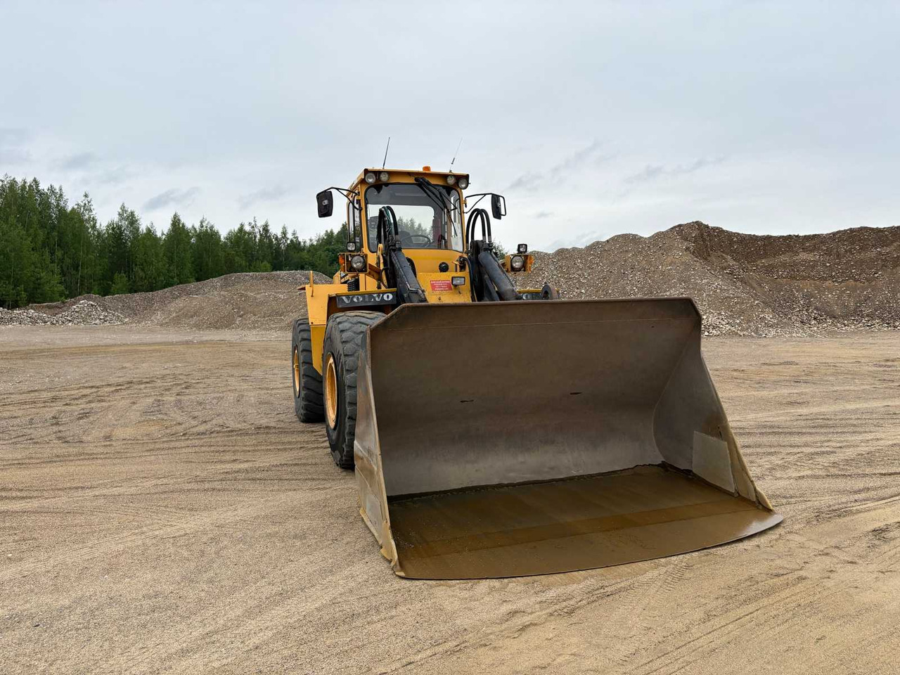 Wheel loader Volvo BM L120 - Cargadora de ruedas: foto 5 Wheel loader Volvo BM L120 - Cargadora de ruedas: foto 5
