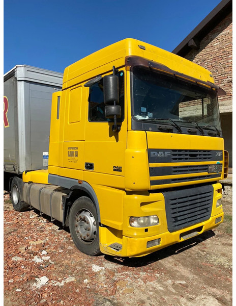 DAF XF 95.430 - Cabeza tractora: foto 2 DAF XF 95.430 - Cabeza tractora: foto 2