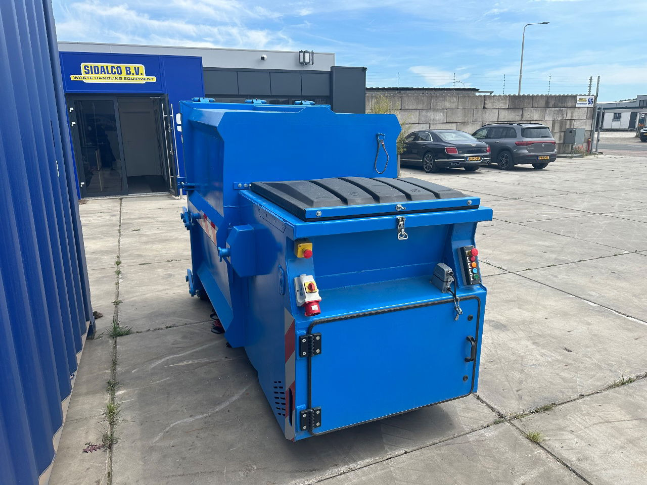 Sidalco Mini pers nat afval 2.5 m3 - Carrocería intercambiable para camion de basura: foto 2 Sidalco Mini pers nat afval 2.5 m3 - Carrocería intercambiable para camion de basura: foto 2