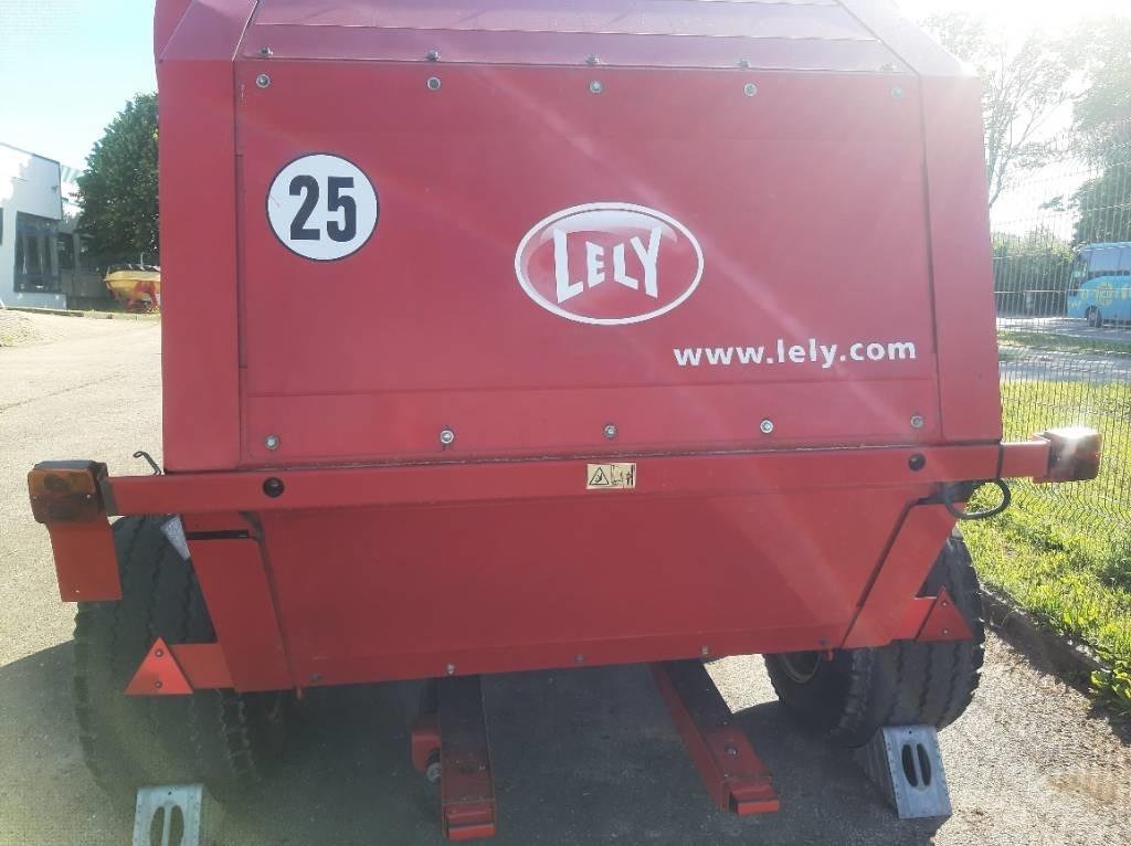 Lely Welger RP 245 Profi - Rotoempacadora: foto 2 Lely Welger RP 245 Profi - Rotoempacadora: foto 2