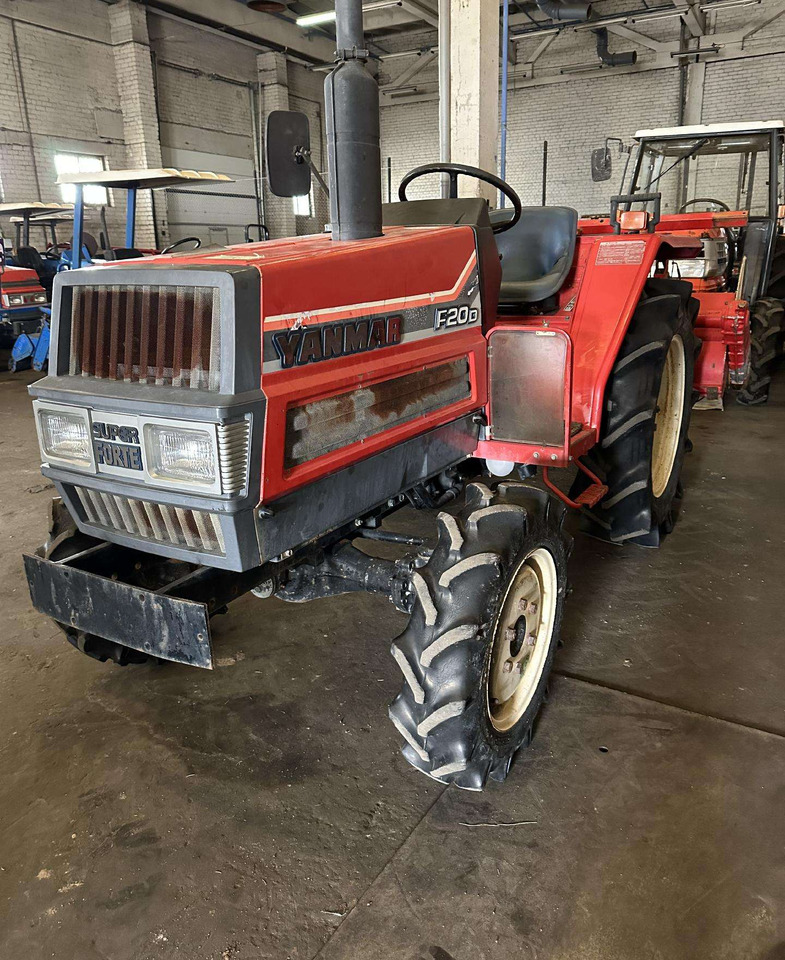 Yanmar F20 - Tractor: foto 2 Yanmar F20 - Tractor: foto 2