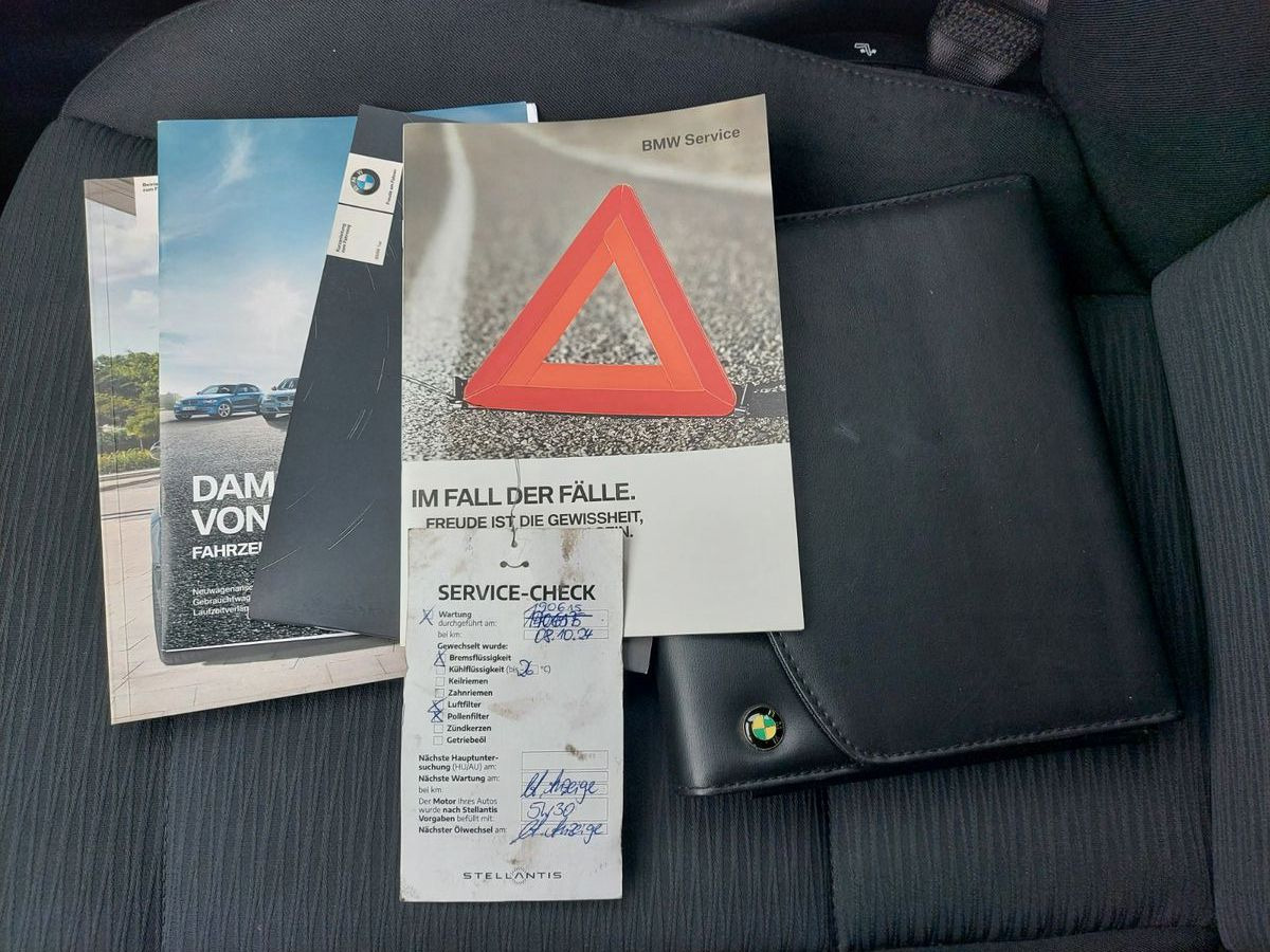 BMW 116 Baureihe 1 Lim. 116d Klima Sitzheizung - Sedan: foto 2 BMW 116 Baureihe 1 Lim. 116d Klima Sitzheizung - Sedan: foto 2