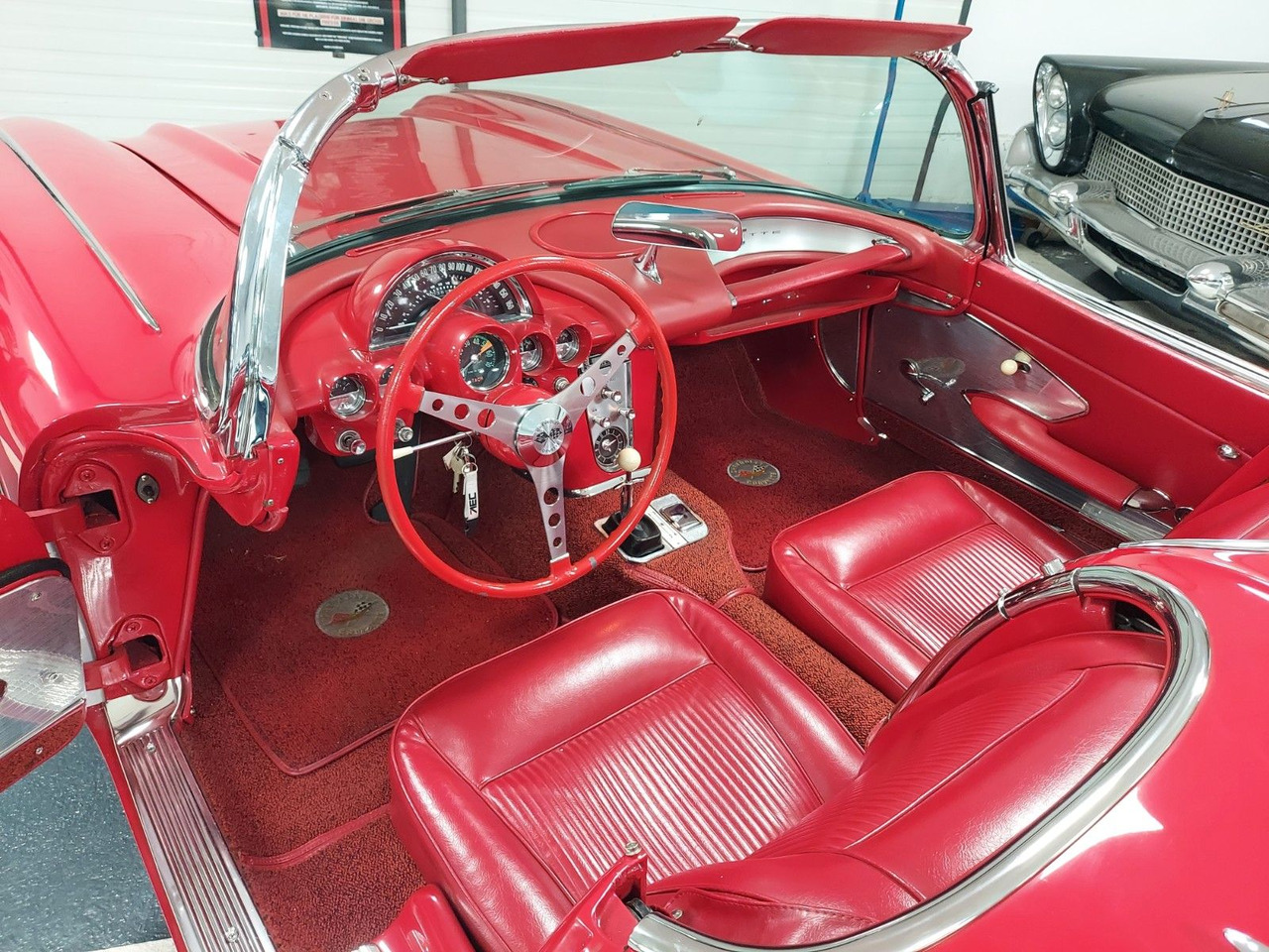 Descapotable Corvette C1 Corvette H -Zulassung: foto 17 Descapotable Corvette C1 Corvette H -Zulassung: foto 17