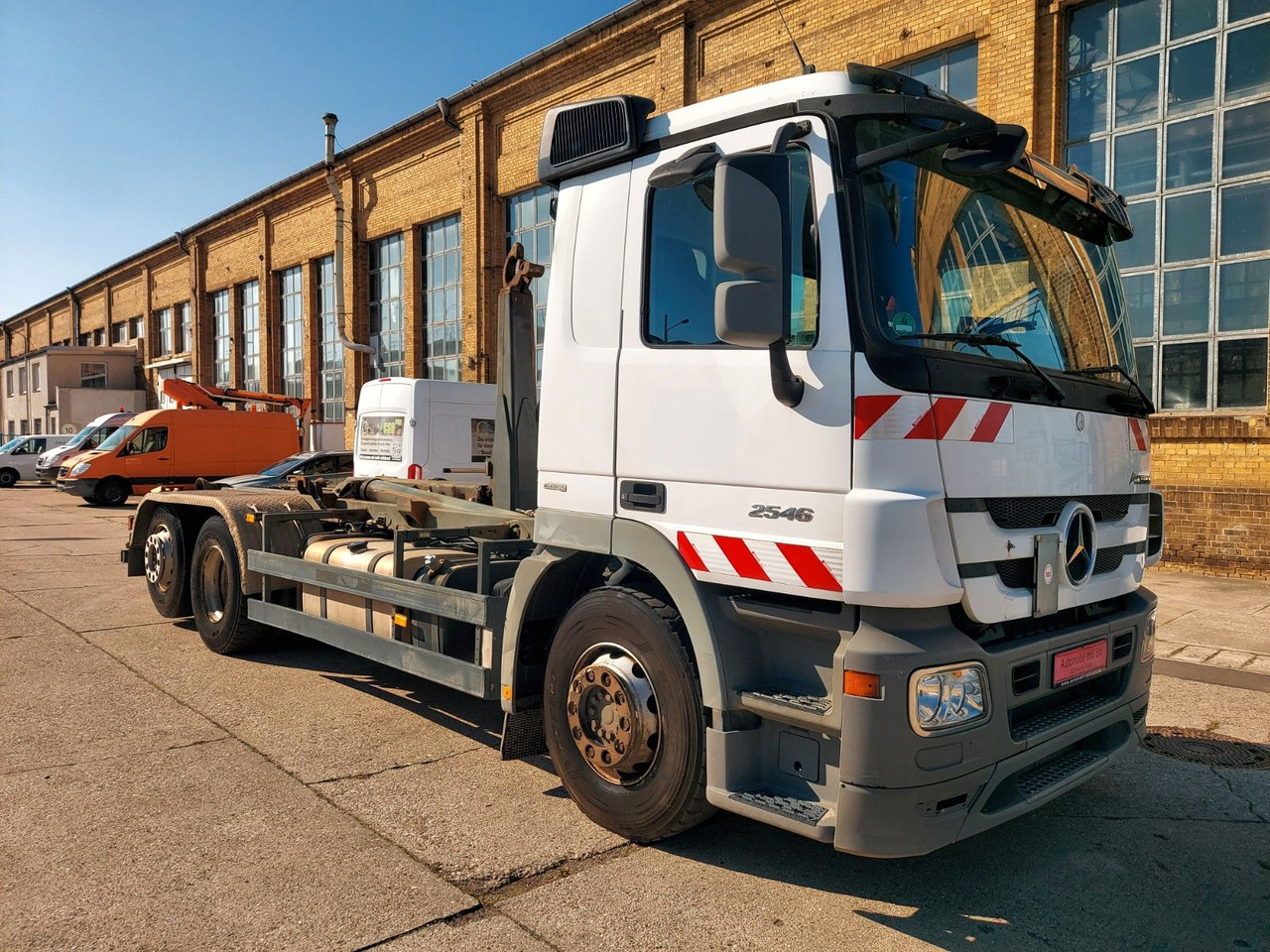 Mercedes-Benz Actros 6-Zyl. 2546 ABROLLKIPPER MEILER - Camión multibasculante: foto 2 Mercedes-Benz Actros 6-Zyl. 2546 ABROLLKIPPER MEILER - Camión multibasculante: foto 2