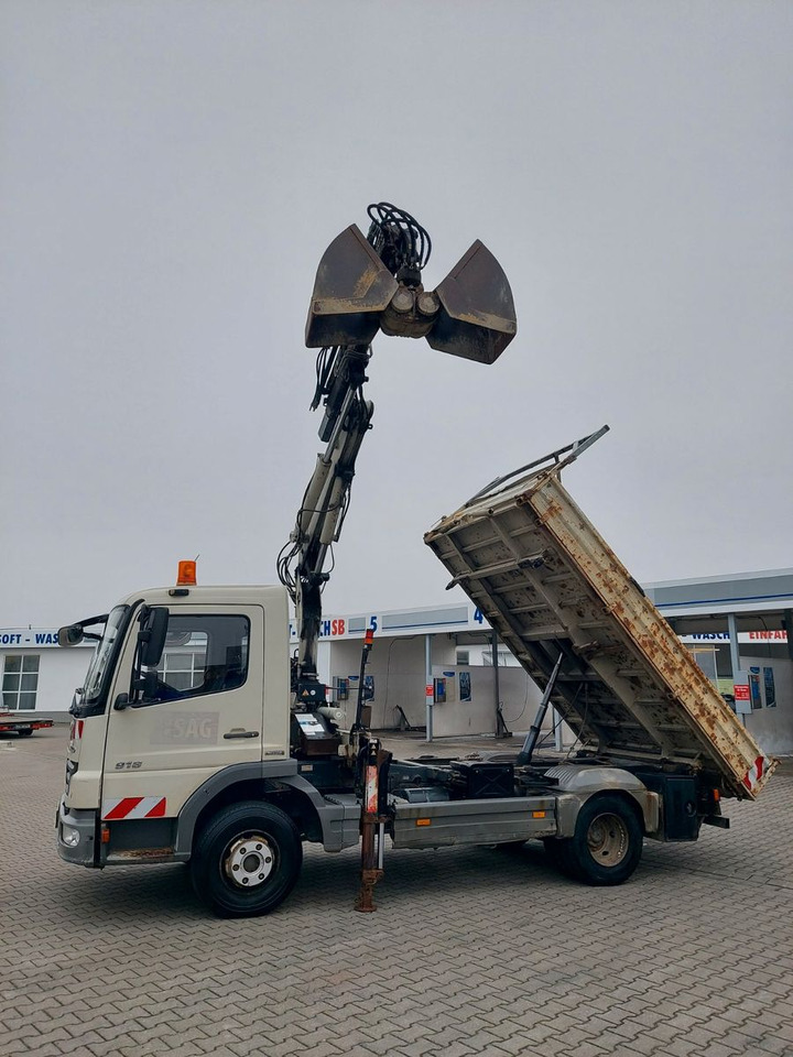 Mercedes-Benz Atego 2 4-Zyl. 4x2 918 TEREX KRAN 3-Seiten Kipp Mercedes-Benz Atego 2 4-Zyl. 4x2 918 TEREX KRAN 3-Seiten Kipp - Camión volquete, Camión grúa: foto 1 Mercedes-Benz Atego 2 4-Zyl. 4x2 918 TEREX KRAN 3-Seiten Kipp Mercedes-Benz Atego 2 4-Zyl. 4x2 918 TEREX KRAN 3-Seiten Kipp - Camión volquete, Camión grúa: foto 1