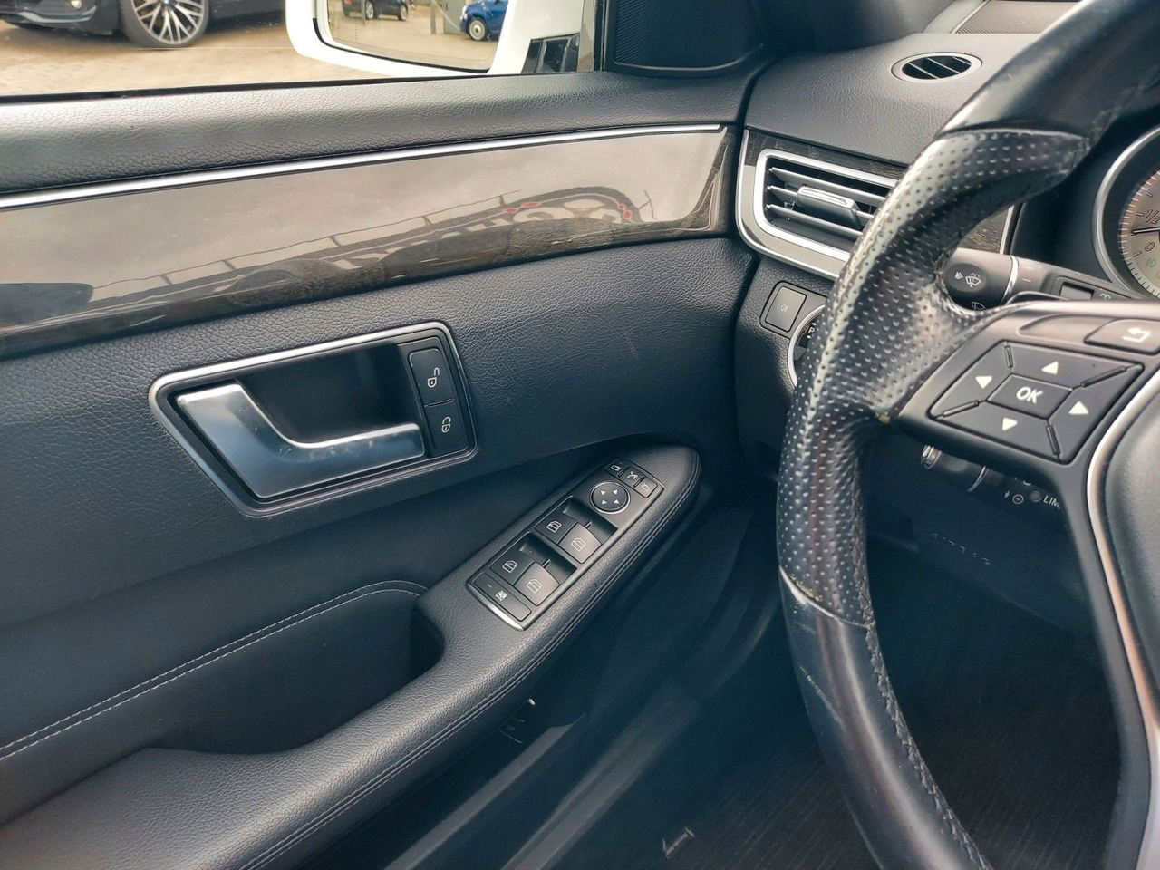 Coche Mercedes-Benz E 220 E -Klasse T 220CDI LED Glasdach Leder Navi: foto 15