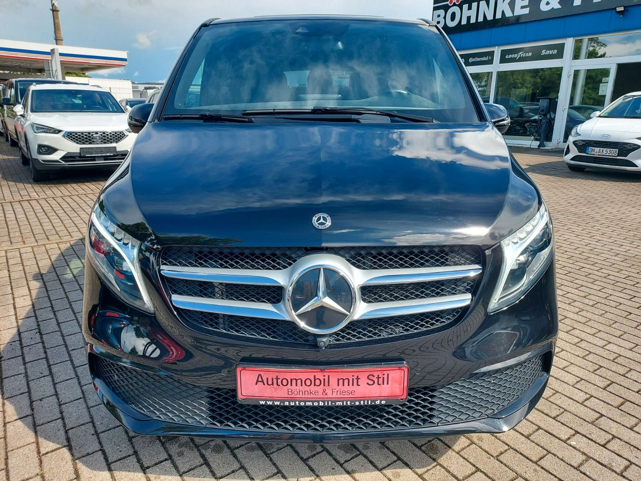Mercedes-Benz V -Klasse V250 d AMG AVANTGARDE extralang 8 Sitz - Furgoneta de pasajeros: foto 3 Mercedes-Benz V -Klasse V250 d AMG AVANTGARDE extralang 8 Sitz - Furgoneta de pasajeros: foto 3