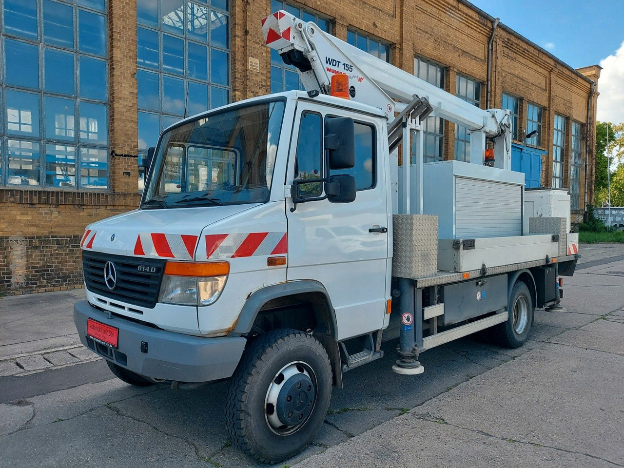 Mercedes-Benz VARIO 814D HUB Steiger WUMAG WDT 155 4X4 ALLRAD - Camión con plataforma elevadora: foto 5 Mercedes-Benz VARIO 814D HUB Steiger WUMAG WDT 155 4X4 ALLRAD - Camión con plataforma elevadora: foto 5