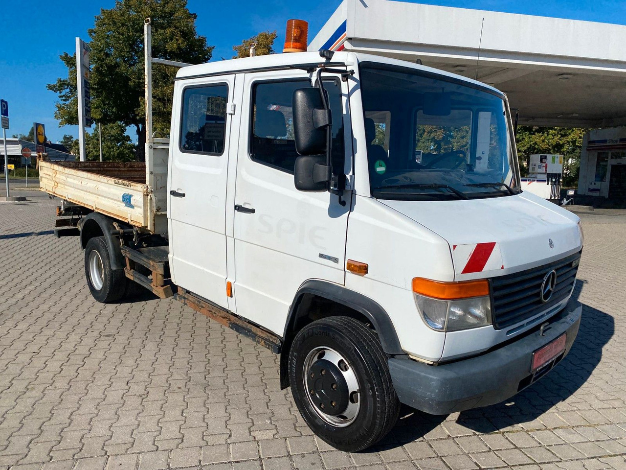 Mercedes-Benz VARIO 816D Doka 3 Seiten Kipper Meiller - Furgoneta basculante, Furgoneta combi: foto 2 Mercedes-Benz VARIO 816D Doka 3 Seiten Kipper Meiller - Furgoneta basculante, Furgoneta combi: foto 2