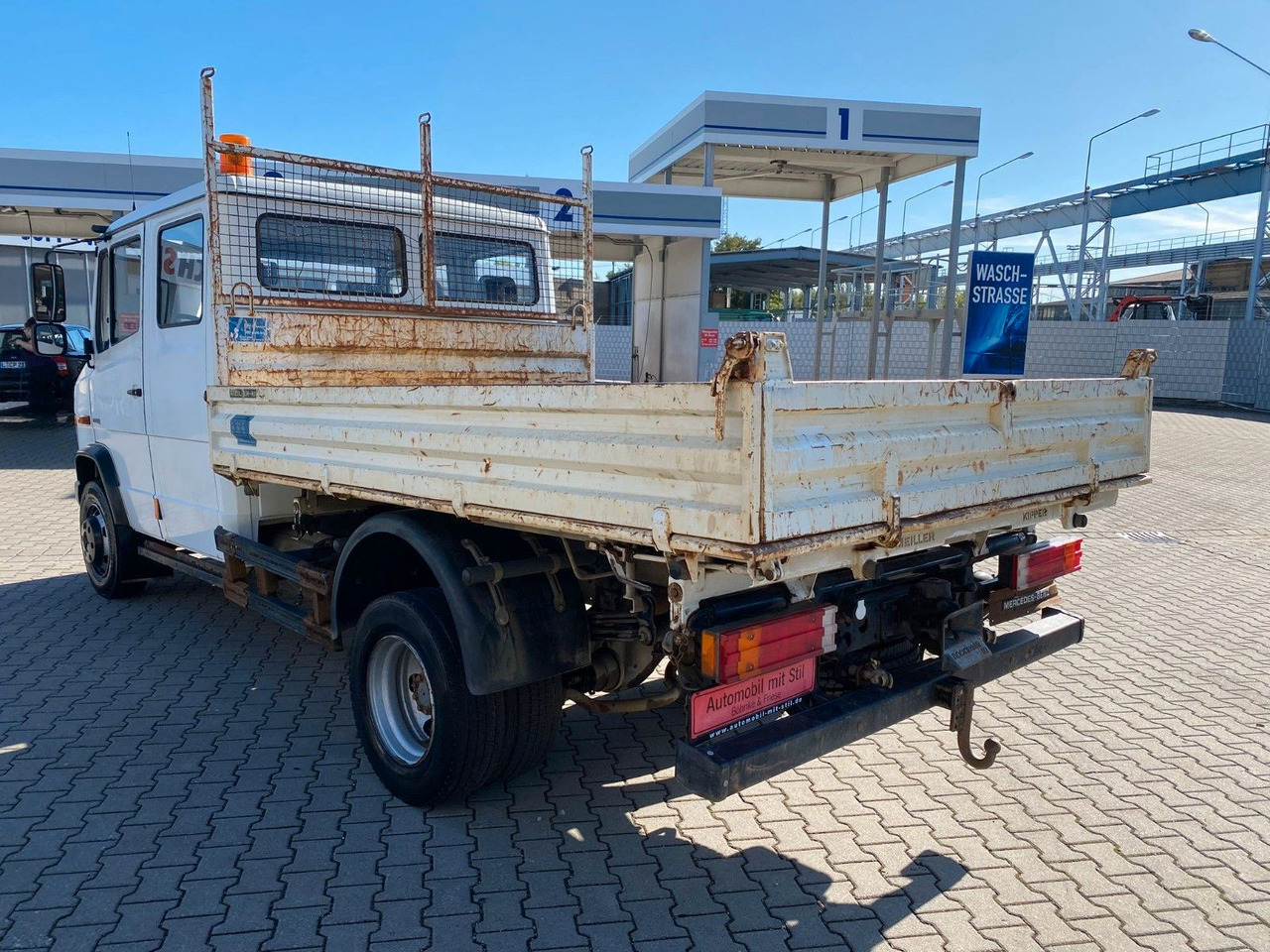 Mercedes-Benz VARIO 816D Doka 3 Seiten Kipper Meiller - Furgoneta basculante, Furgoneta combi: foto 5 Mercedes-Benz VARIO 816D Doka 3 Seiten Kipper Meiller - Furgoneta basculante, Furgoneta combi: foto 5