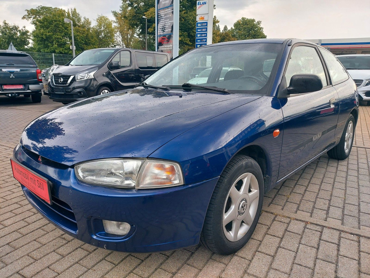 Mitsubishi Colt GLX Klima el. Fenster/Spiegel Radio 8xRäder - Sedan: foto 5 Mitsubishi Colt GLX Klima el. Fenster/Spiegel Radio 8xRäder - Sedan: foto 5