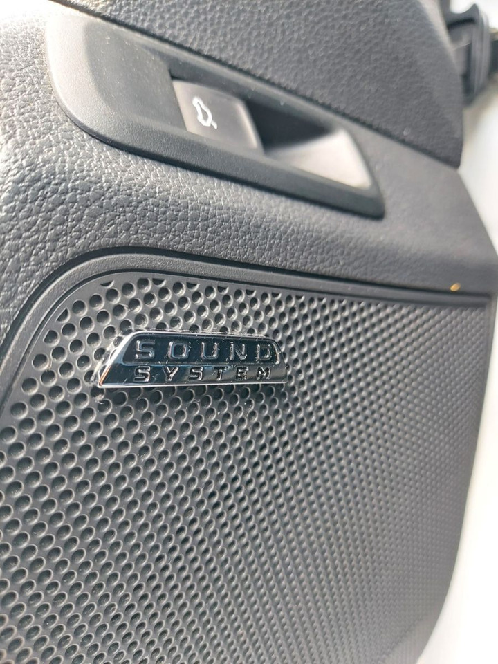 SUV/ Todoterreno Skoda Kamiq Style LED Radar Navi DAB Sound: foto 16