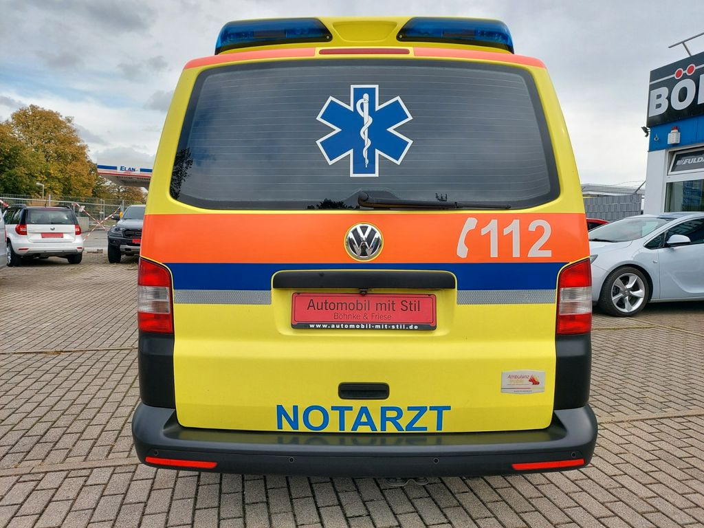 Ambulancia Volkswagen T5 Transporter DSG Kombi lang 4Motion NotarztNEF: foto 9