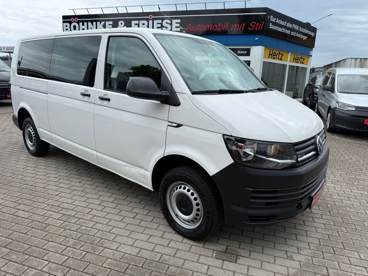 Volkswagen T6 Transporter Kasten Kombi lang 4Motion 5 Sitze - Furgoneta de pasajeros: foto 2 Volkswagen T6 Transporter Kasten Kombi lang 4Motion 5 Sitze - Furgoneta de pasajeros: foto 2