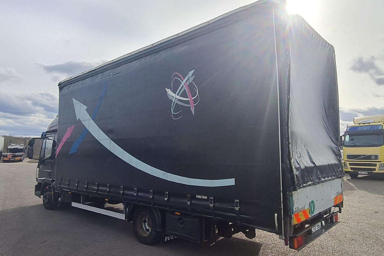 Iveco ML75E18 - Camión lona: foto 5 Iveco ML75E18 - Camión lona: foto 5