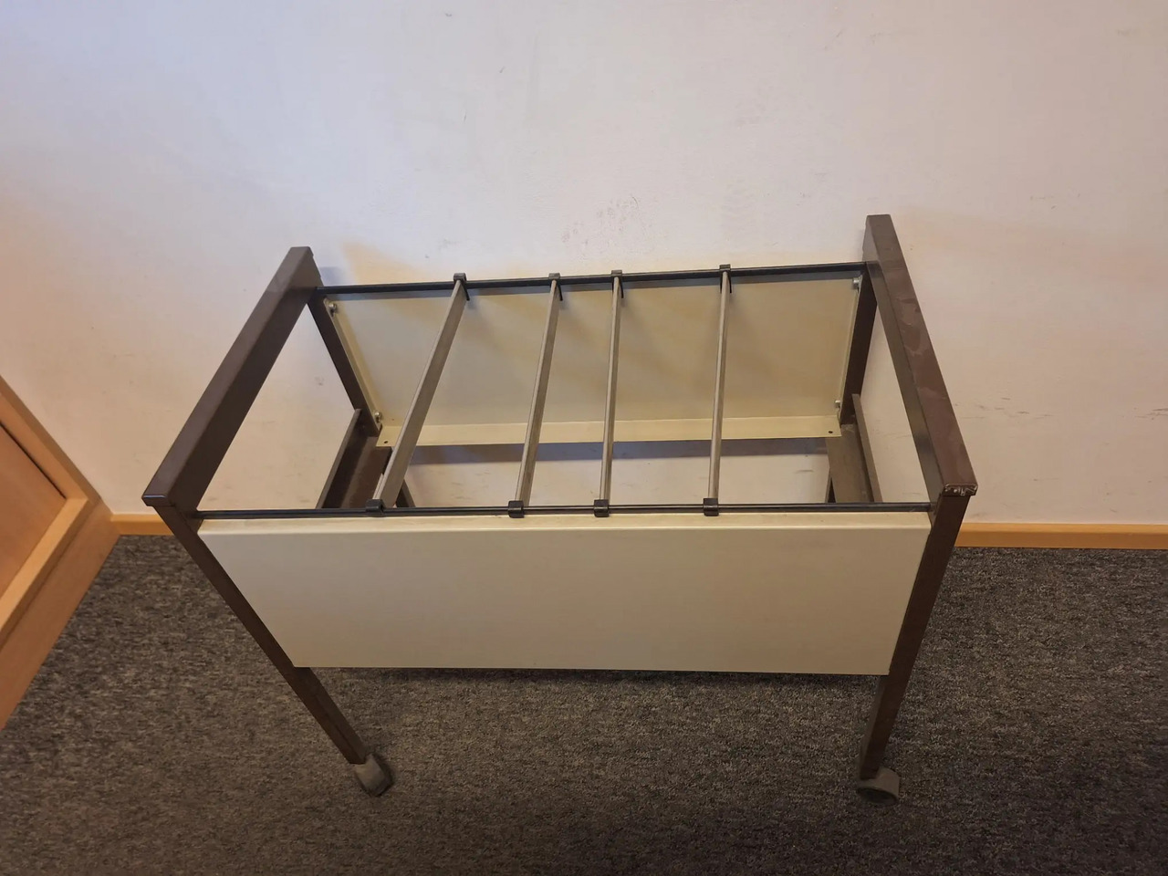 1 Stk. Hängeregister auf Rollen - Herramienta/ Equipo: foto 1 1 Stk. Hängeregister auf Rollen - Herramienta/ Equipo: foto 1